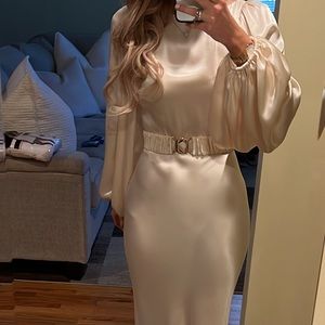 SHONA JOY: LA LUNE BALLOON SLEEVE MIDI DRESS WITH BELT - CREAM / US 2